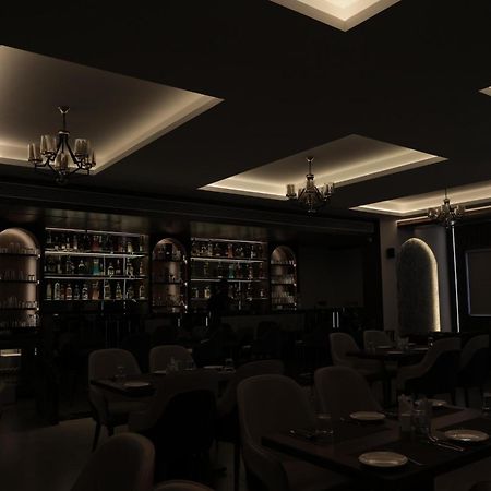 Hotel Carnival Parbhani Luaran gambar