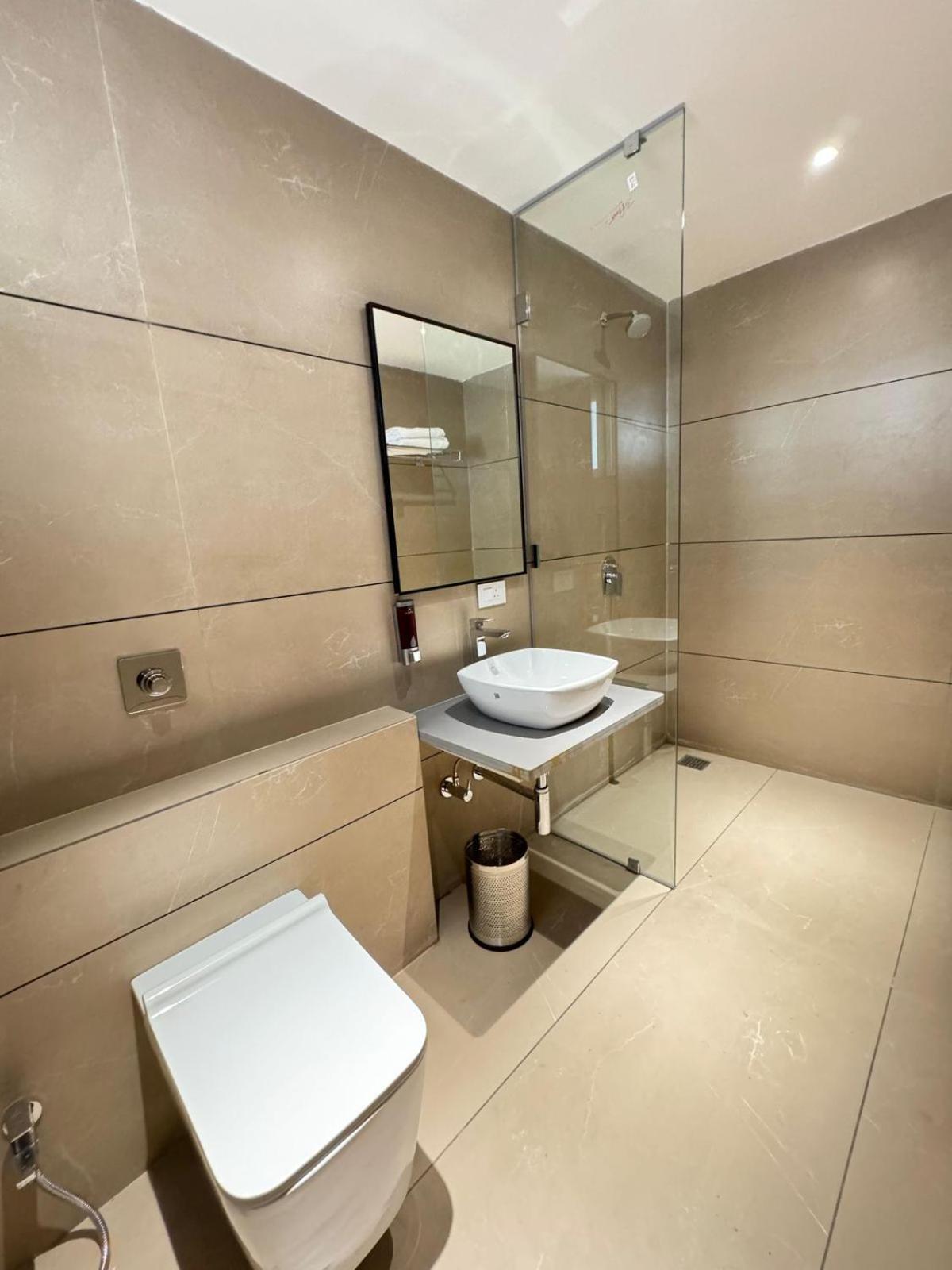 Hotel Carnival Parbhani Luaran gambar